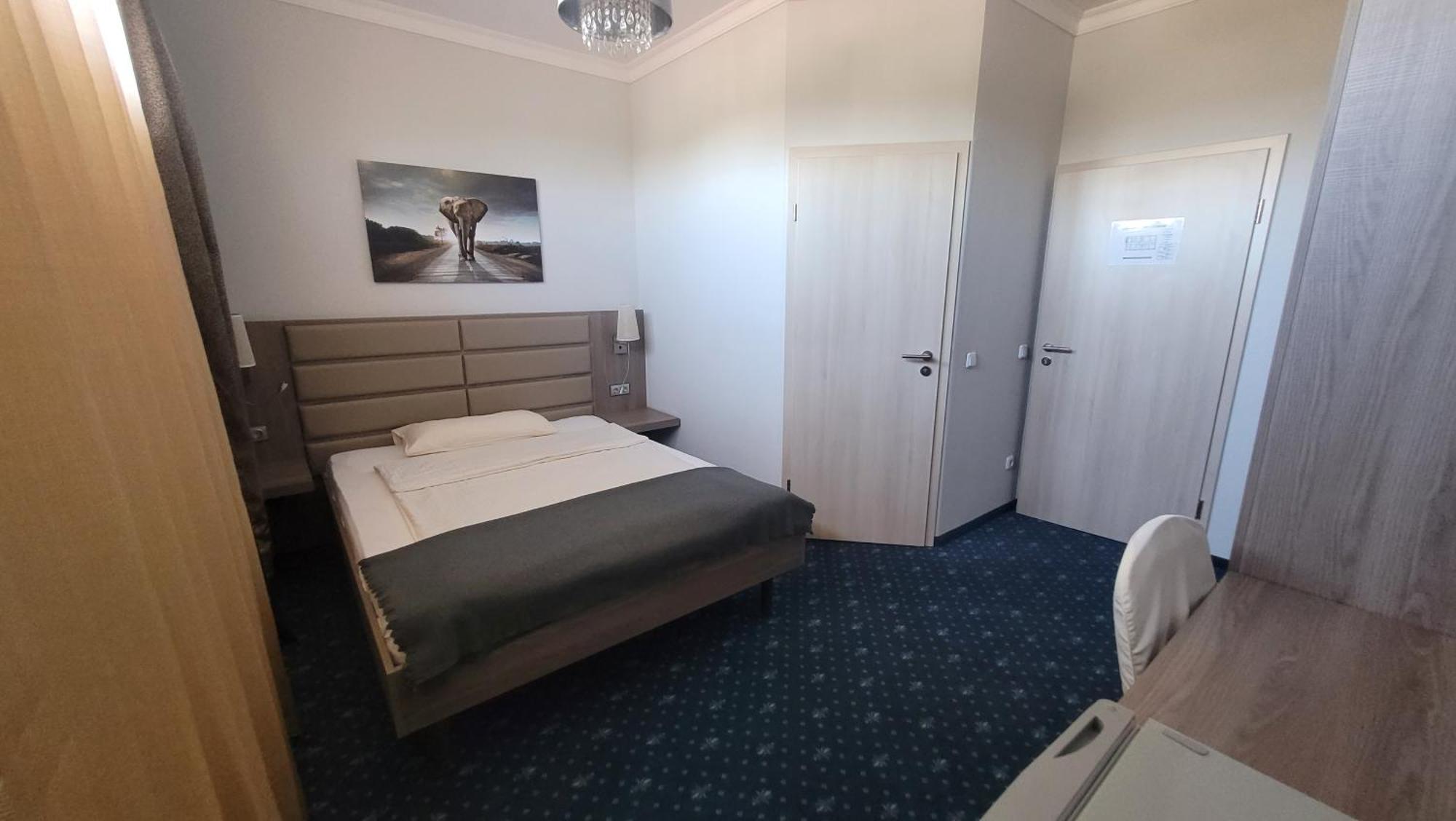 Drei Baeren Inn Aichach Kültér fotó