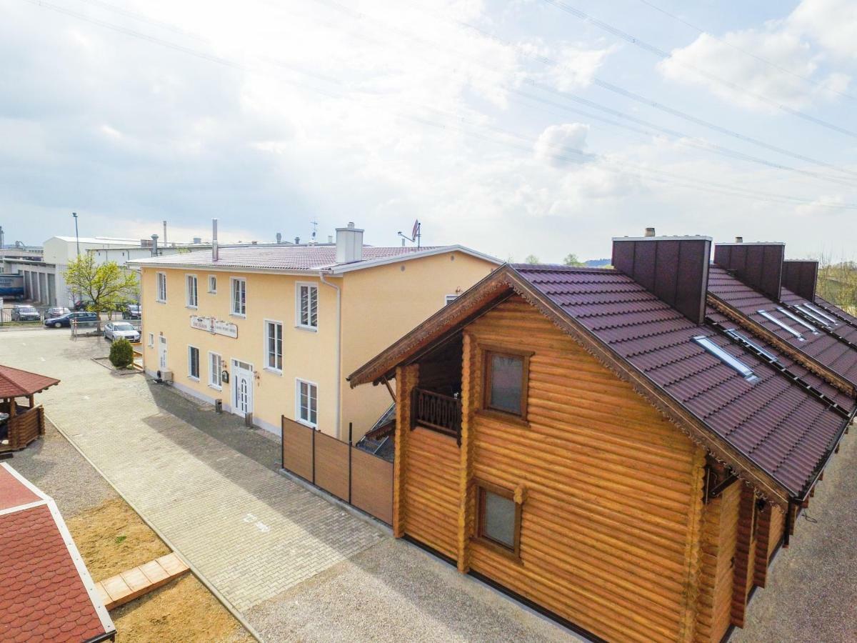 Drei Baeren Inn Aichach Kültér fotó